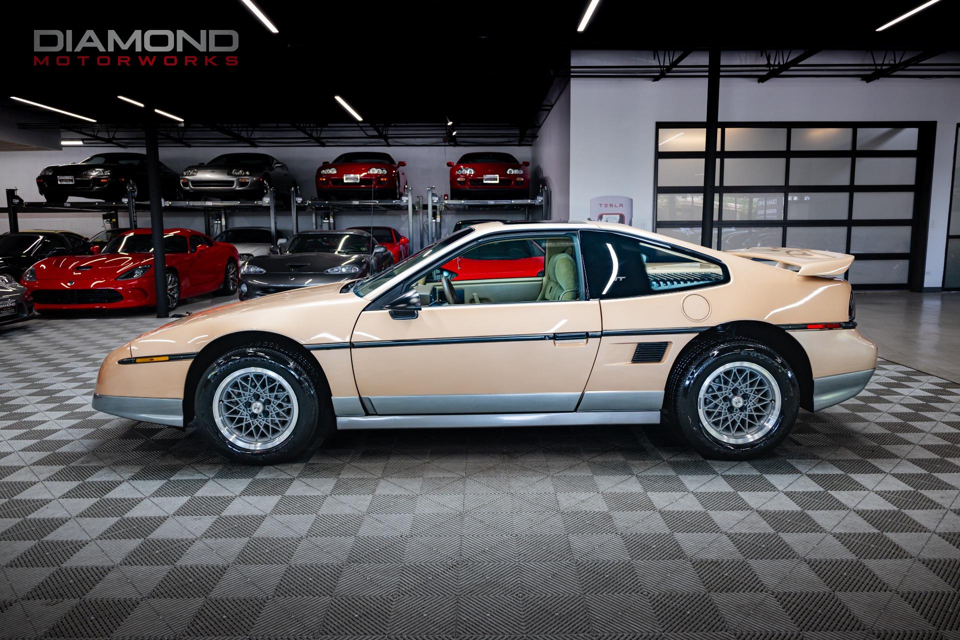 1986 Pontiac Fiero SE Champagne Gold. : r/fiero